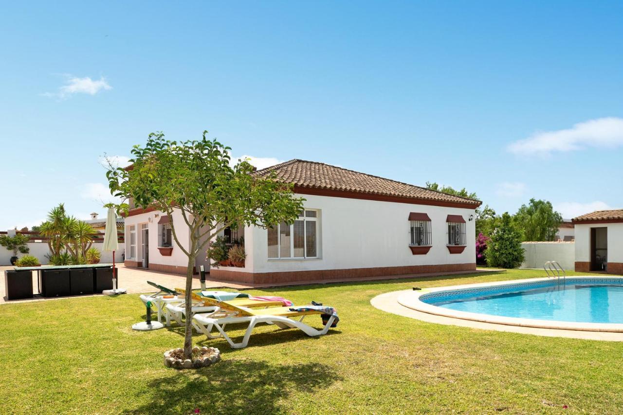 Villa Cruz del Sur - Solo familias Conil De La Frontera Esterno foto